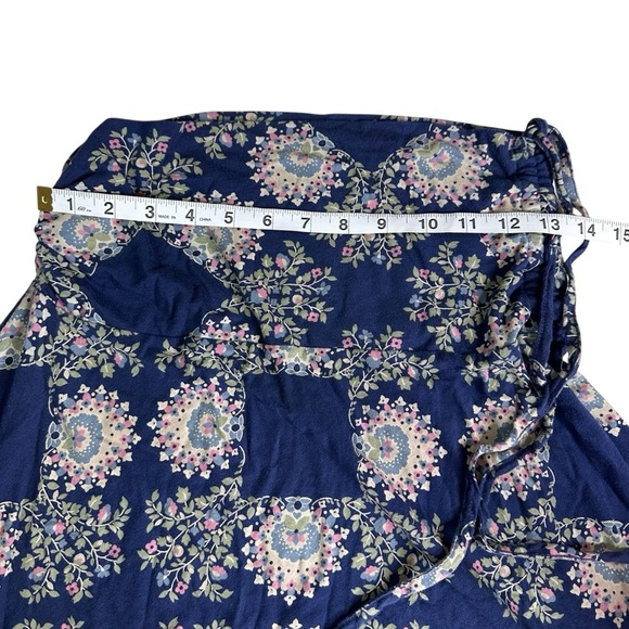 Patagonia Lithia Women’s Convertible Floral Skirt-Top. Size Medium - Picture 3 of 9
